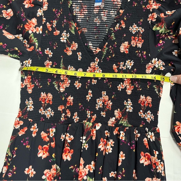 Old Navy Black Floral Long Sleeve Dress Medium NWT - Picture 5 of 9
